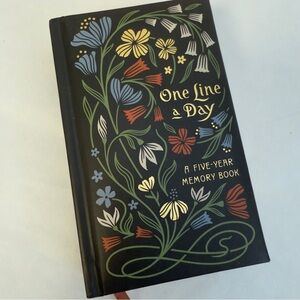 CHRONICLE BOOKS One Line a Day Memory Book - Black with Multicolor Floral Design